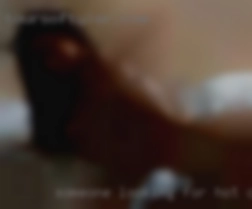 Someone looking for no strings hot Chicago women attached.